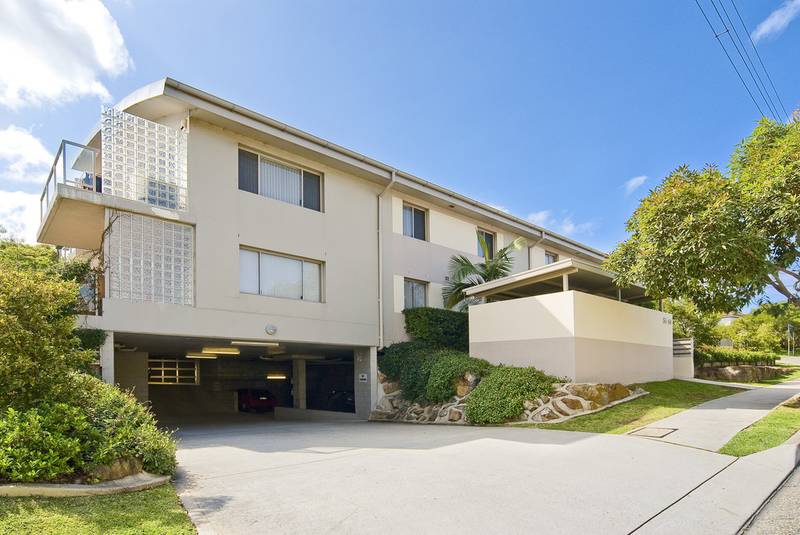 Private, Bright & Convenient Picture 3