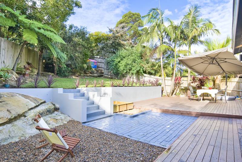 Stunning Family Home! Picture 2