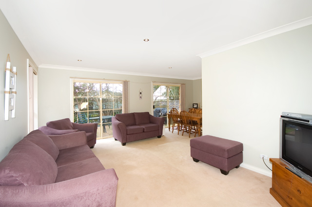 Single Level Family Home Picture 3