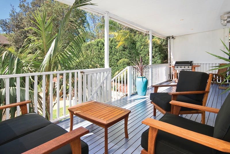 Stunningly Renovated Cottage Picture 3