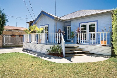 Stunningly Renovated Cottage Picture