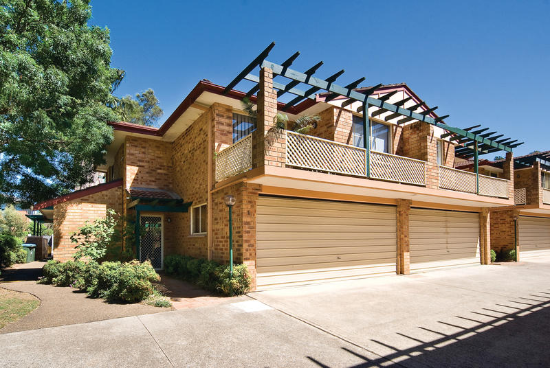 Private & Stylish Townhome Picture 3