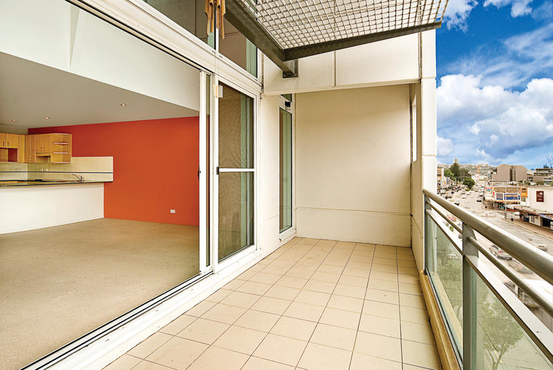 Executive Beach Apartment Picture 3