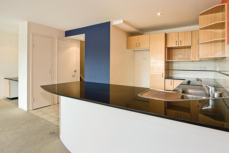 Executive Beach Apartment Picture 2