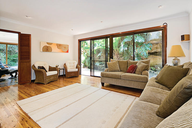 Bright, Tranquil & Private Picture 2