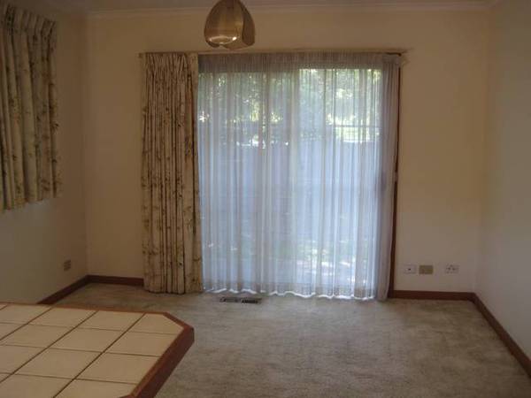 * Cottage Unit in Olde Berwick * Picture 3