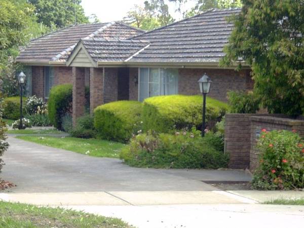 * Cottage Unit in Olde Berwick * Picture 1