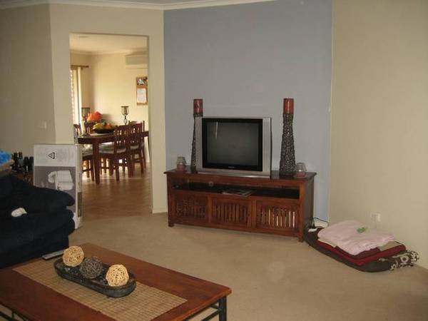 * LET - Awaiting Confirmation * Picture 2