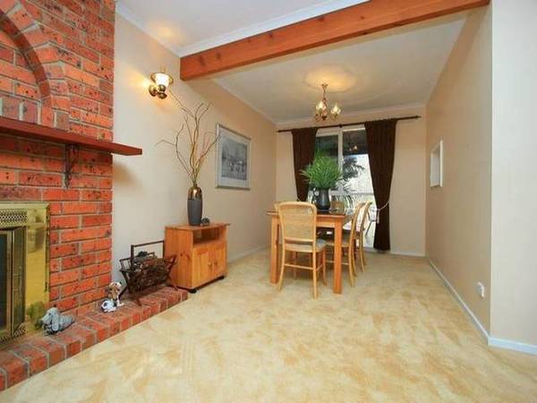 * Piece of Olde Berwick History & Outstanding Family Home * Picture 3