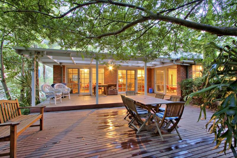 Secluded Oasis - Over 9 Acres Picture 1