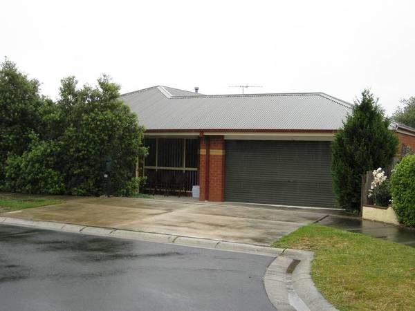 * LET - Awaiting Confirmation * Picture * LET - Awaiting Confirmation * Picture