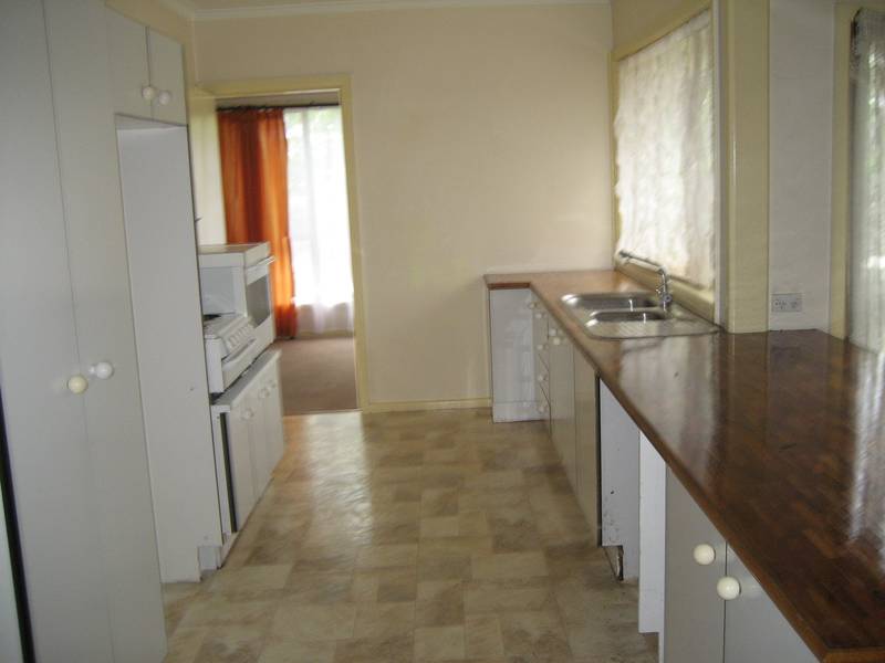 * Great Location in Olde Berwick * Picture