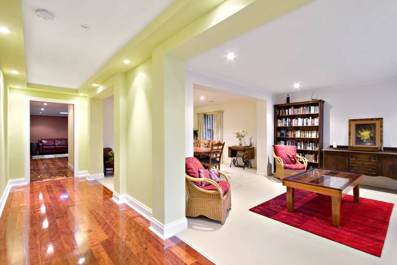 Bright, Light, Eelevated & Quiet Picture 2