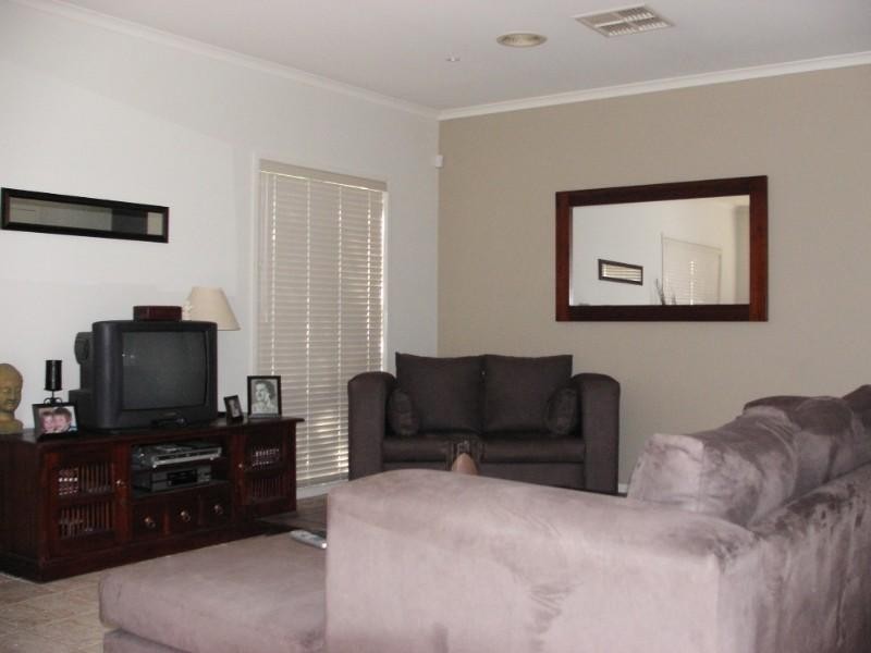 * LET - Awaiting Confirmation * Picture 2