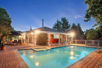 One Acre Property Offering Views to Western Port Bay... Picture