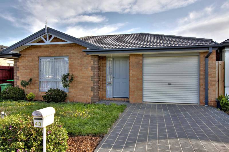 Cheap as Chips - Ideal 1st Home Picture 1