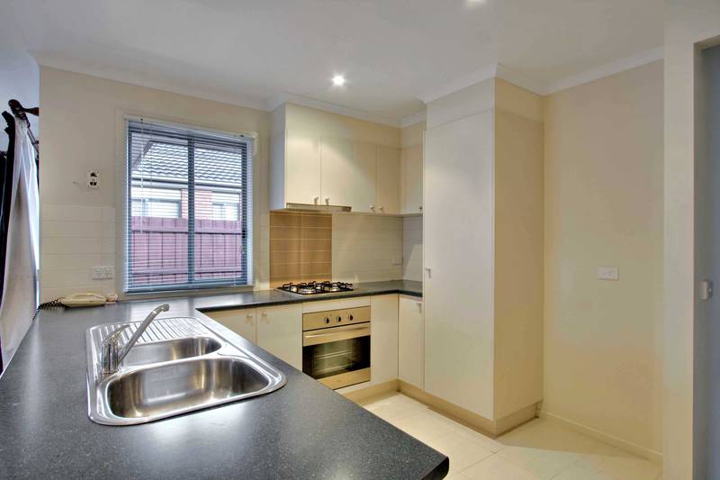 Cheap as Chips - Ideal 1st Home Picture 3