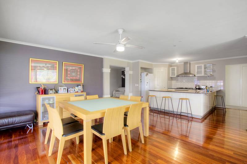 Bright, Light & Quiet Picture 2