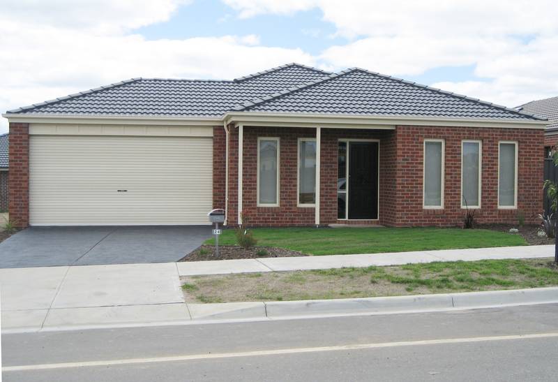 * Sparkling New and in Eve Estate * Picture 1