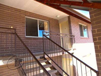 2 bedroom townhouse Picture