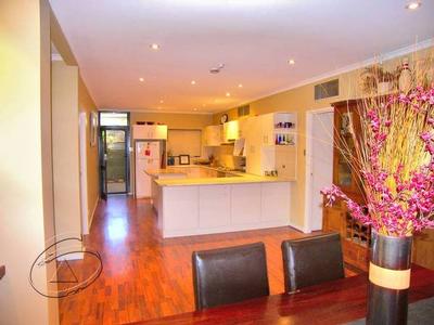 Welcome to Paradise Picture