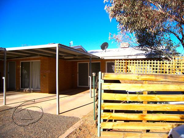 HERE, FIDO!? Picture 3