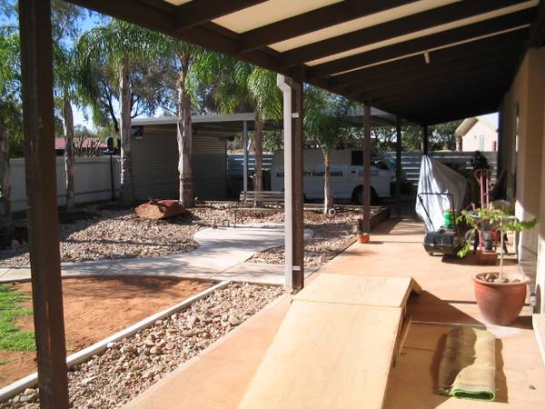 Family Home Picture 3