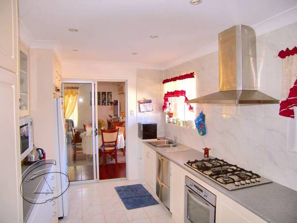 Polish, Panorama, Convenience and Comfort Picture 1