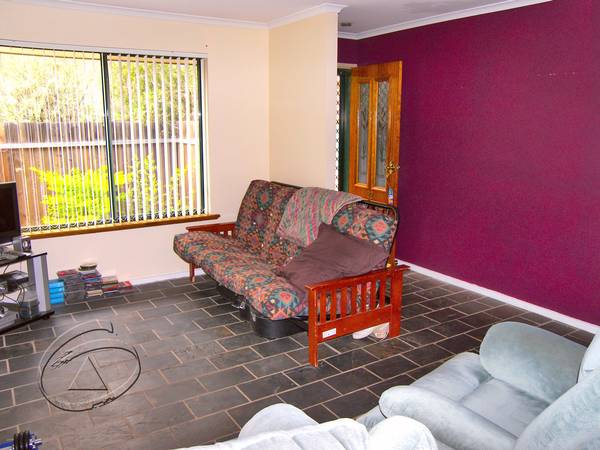 INVERST NOW...OCCUPY LATER! Picture 2