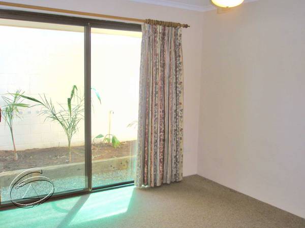 Privately Tucked Away Picture 3