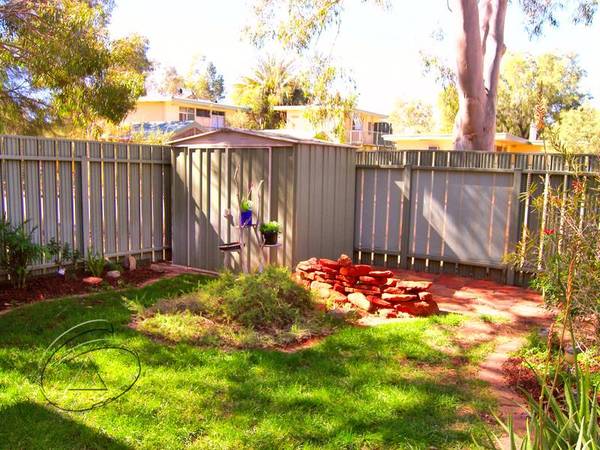 OWN YOUR OWN HOME. Picture 1