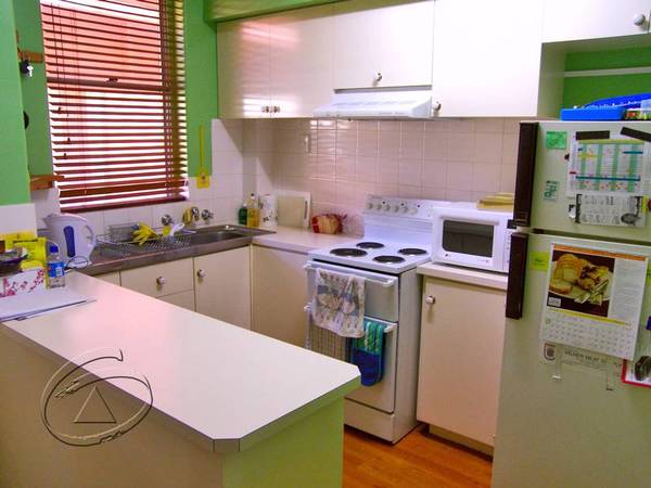 OWN YOUR OWN HOME. Picture 2