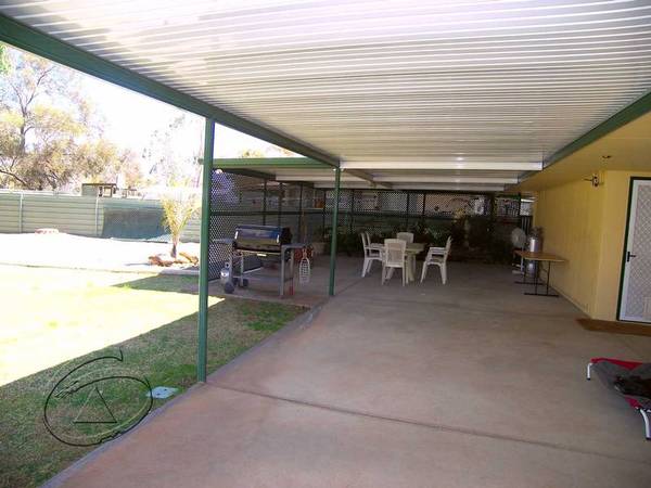 Mt Gillen Views Picture 3