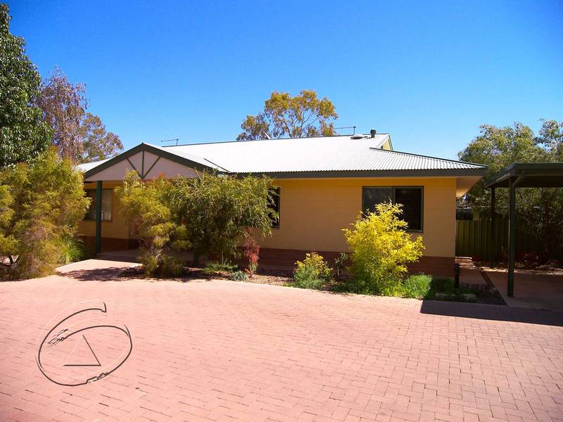 Secure and Stylish in Lovely Setting! Picture 1