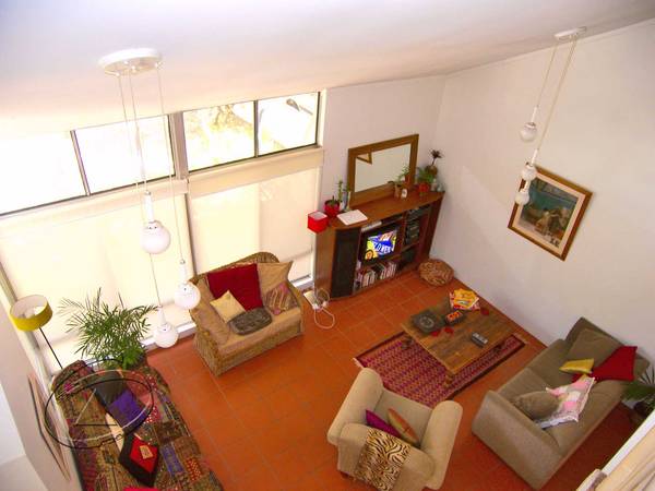 Trendy Townhouse in Top Position Picture 3