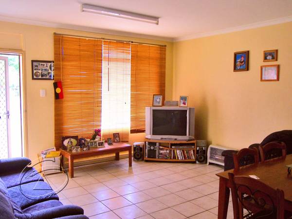 Attention Handymen Picture 3