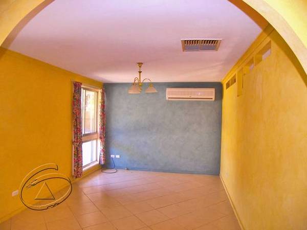 Indoor or Ourdoor? Picture 3