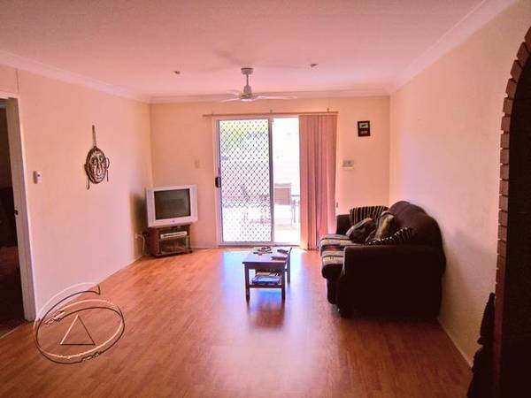 Smart and Stylish Picture 3