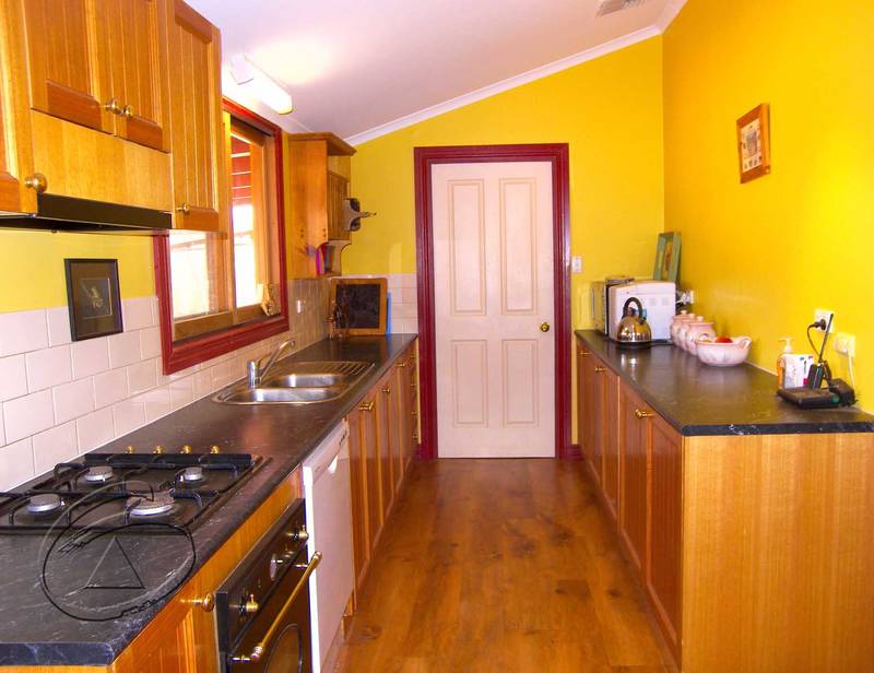 Wonderful Rural Lifestyle Picture 3