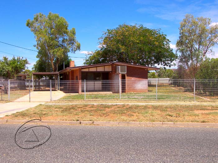 AUCTION - Under Instructions From Department of Defence Picture 1