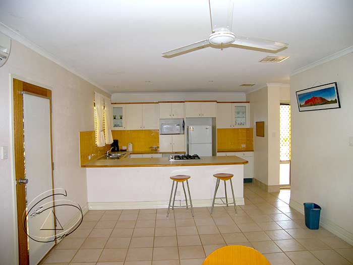 GREAT FAMILY HOME Picture 2