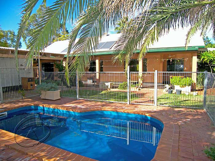 COOL LIVING Picture 3