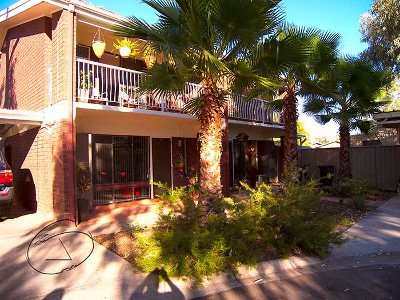 UNIT ON A HOUSE SIZE BLOCK! Picture