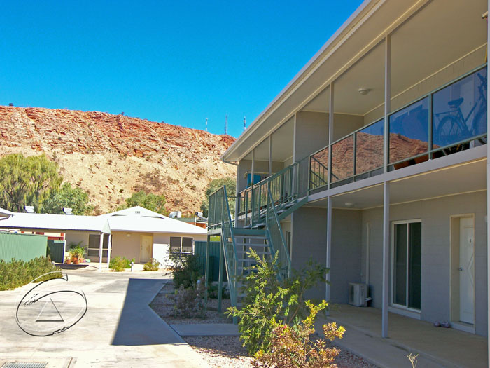 MODERN UNIT WITH VIEWS Picture 1