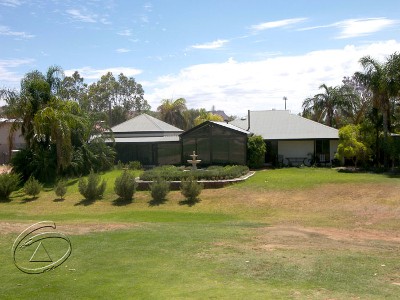 THE GOLF COURSE AS YOUR NEIGHBOUR Picture THE GOLF COURSE AS YOUR NEIGHBOUR Picture
