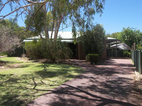 Character and warmth Picture 1