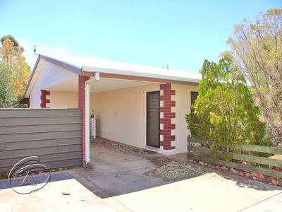 LIKE ENTERTAINING? Picture