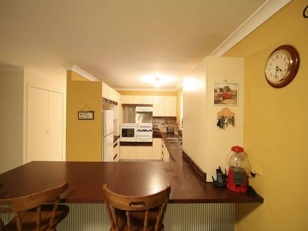 SOLD BY G L REAL ESTATE Picture