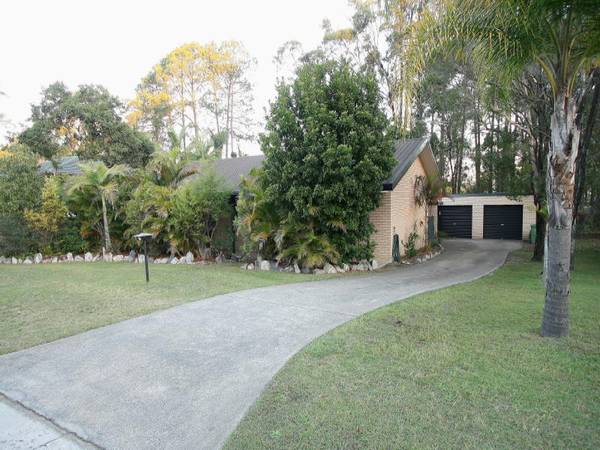 SOLD BY G L REAL ESTATE Picture