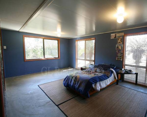 Sold By Linda Thygesen Picture 3